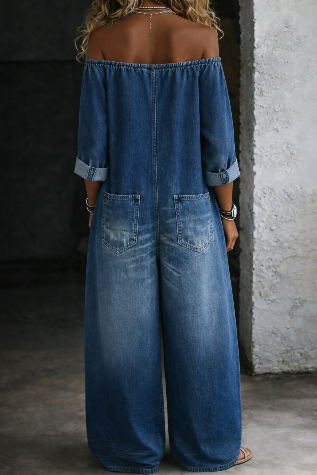Elsie | Schulterfreier Jumpsuit mit langen Ärmeln
