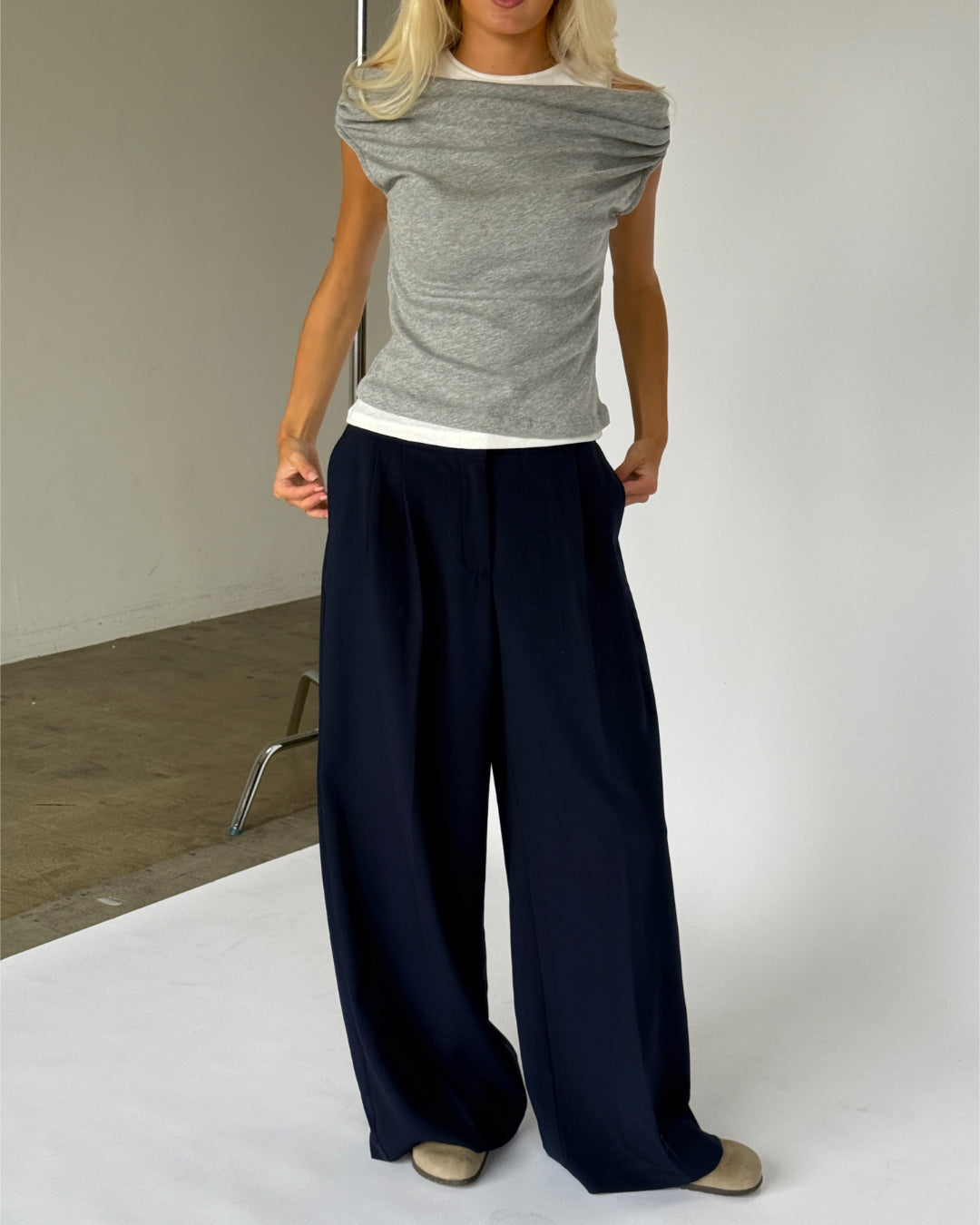 Kate | Weite Bundfaltenhose, Navy