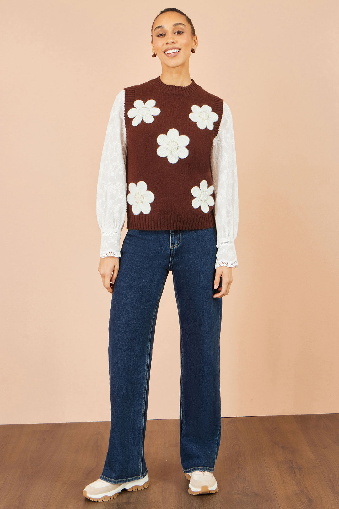 Strick-Top mit Blumenapplikationen, Braun